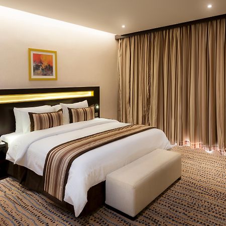 Golden Tulip Bahrain Hotell Manama Exteriör bild