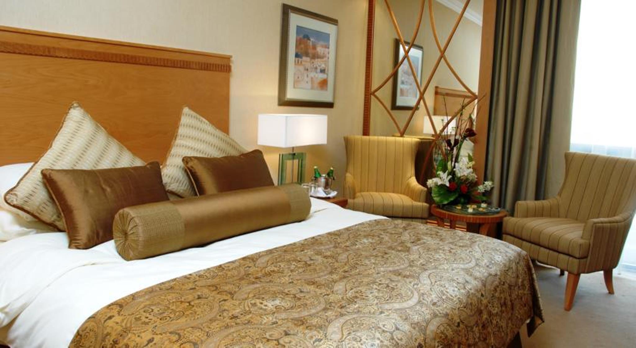 Golden Tulip Bahrain Hotell Manama Exteriör bild