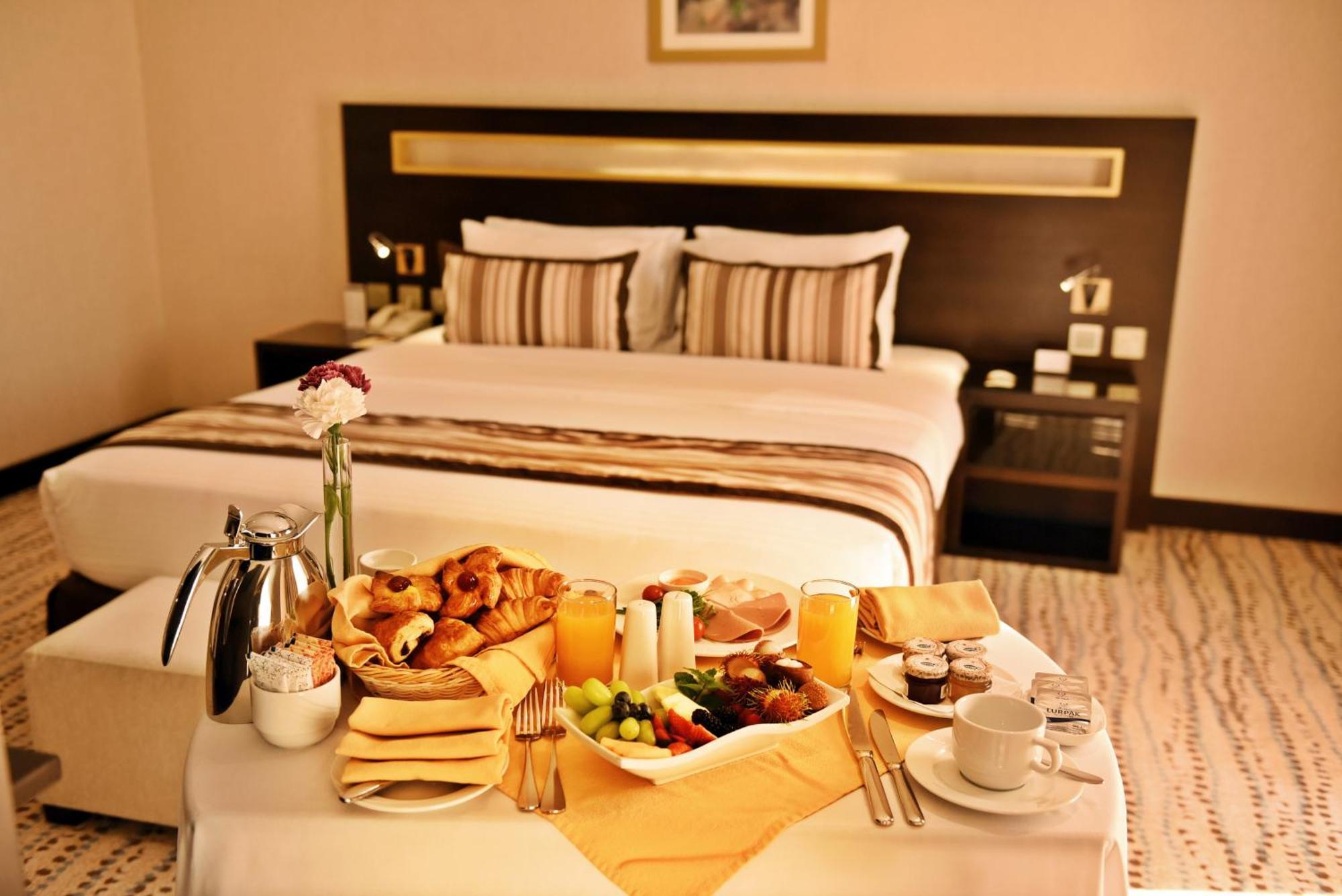 Golden Tulip Bahrain Hotell Manama Rum bild