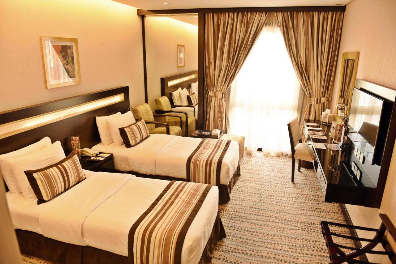 Golden Tulip Bahrain Hotell Manama Exteriör bild